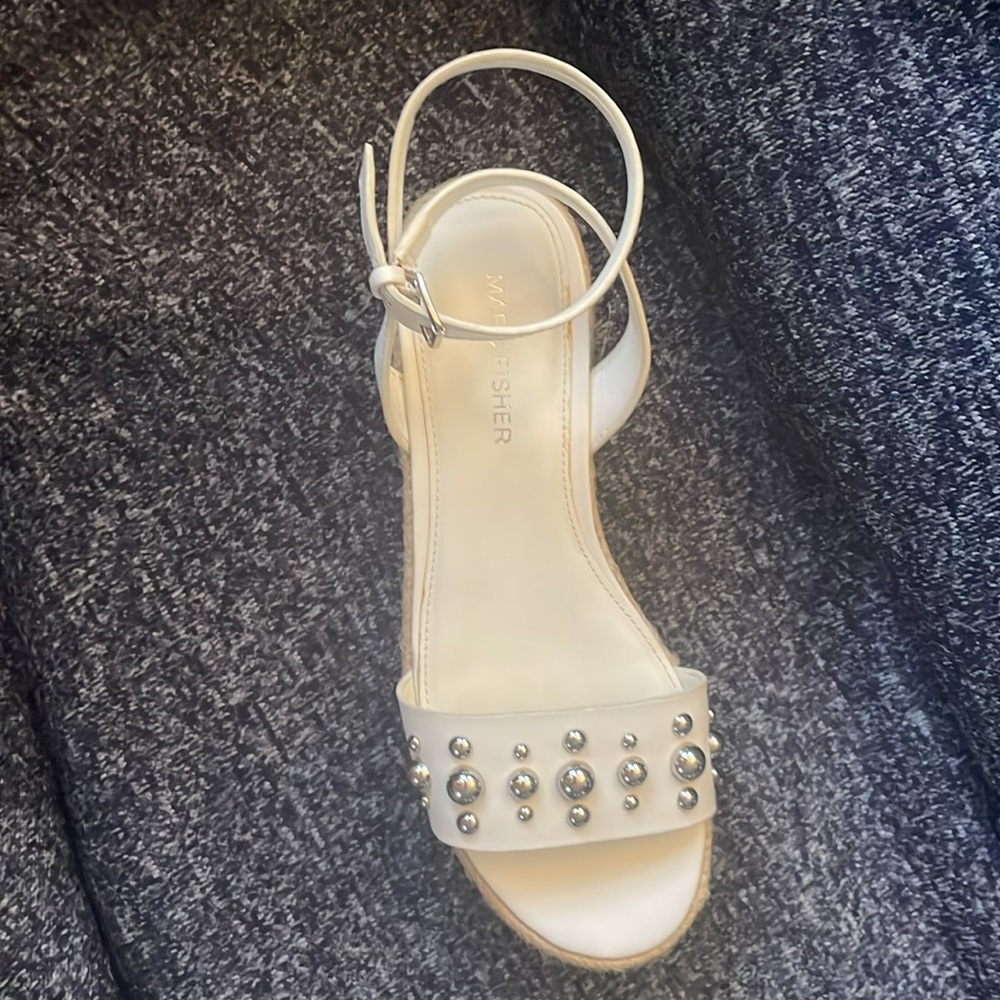 Brand new Marc Fisher Joyce Espadrille Platform Sandal.  Size 6.